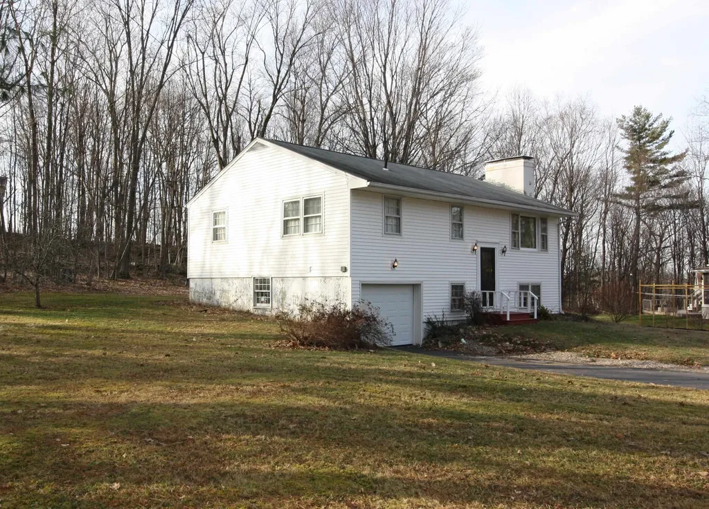 15 Drew Lane Middlebury VT 05753