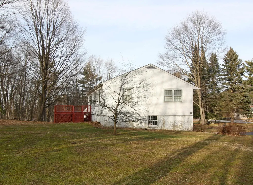 15 Drew Lane Middlebury VT 05753