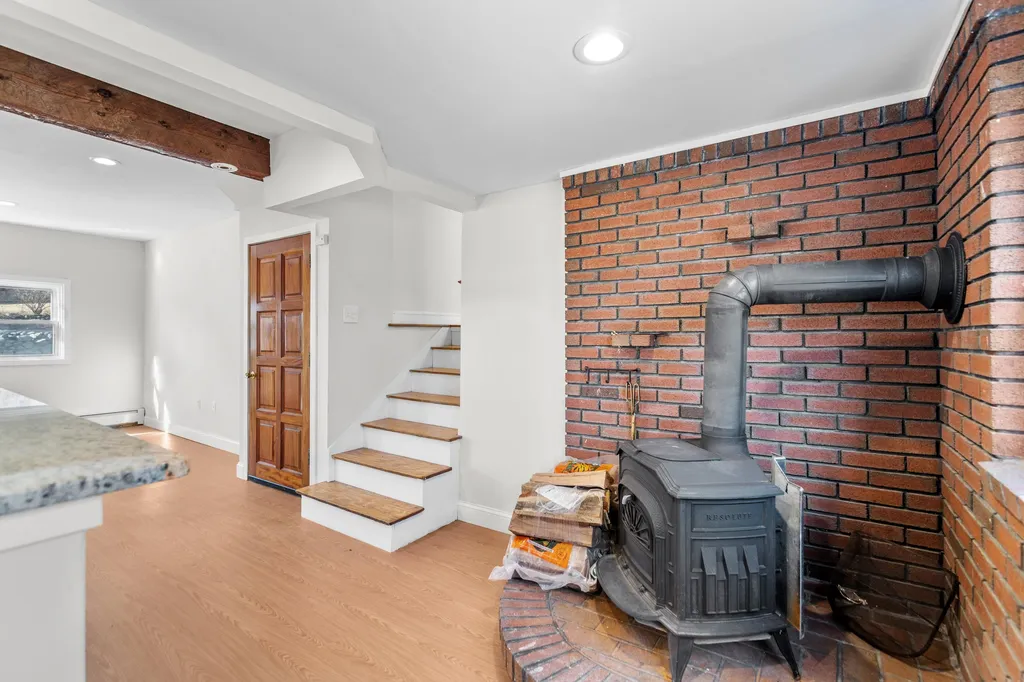 58 Old Rockingham Road Salem NH 03079