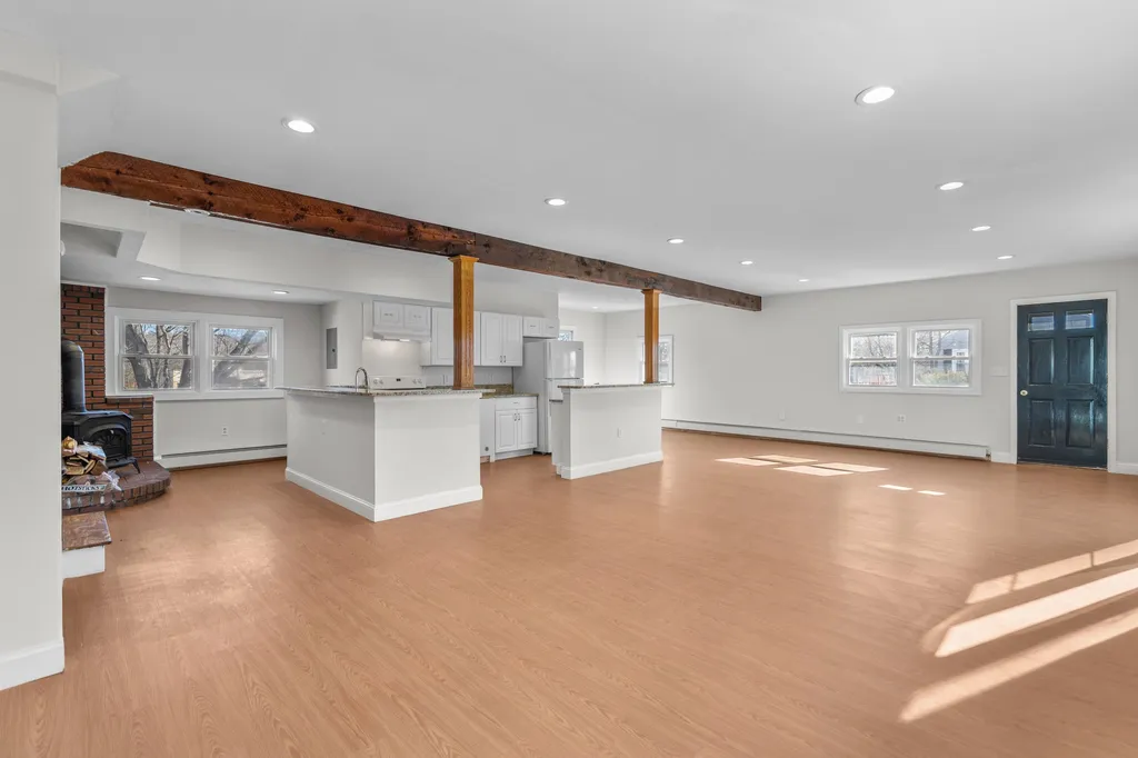 58 Old Rockingham Road Salem NH 03079