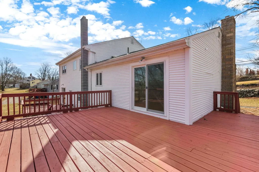 58 Old Rockingham Road Salem NH 03079