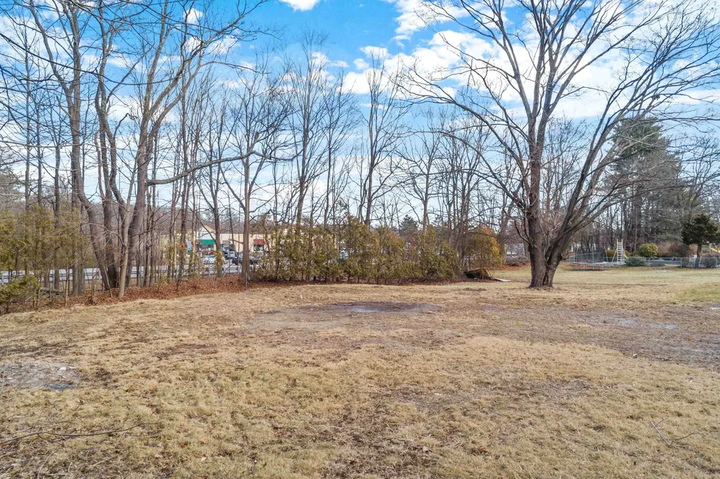 58 Old Rockingham Road Salem NH 03079