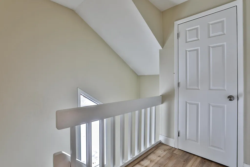 15b David Drive Hudson NH 03051