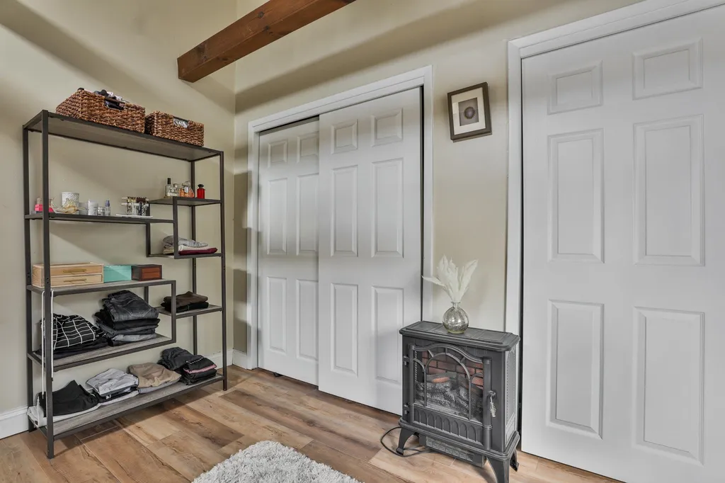 15b David Drive Hudson NH 03051