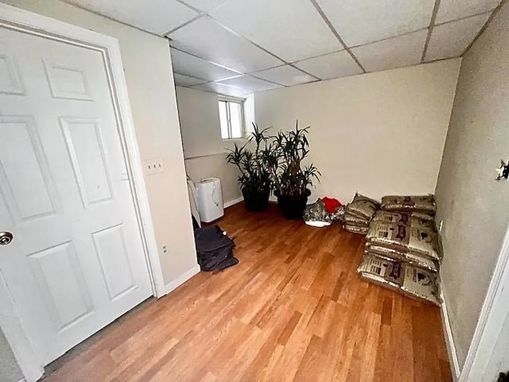 15b David Drive Hudson NH 03051