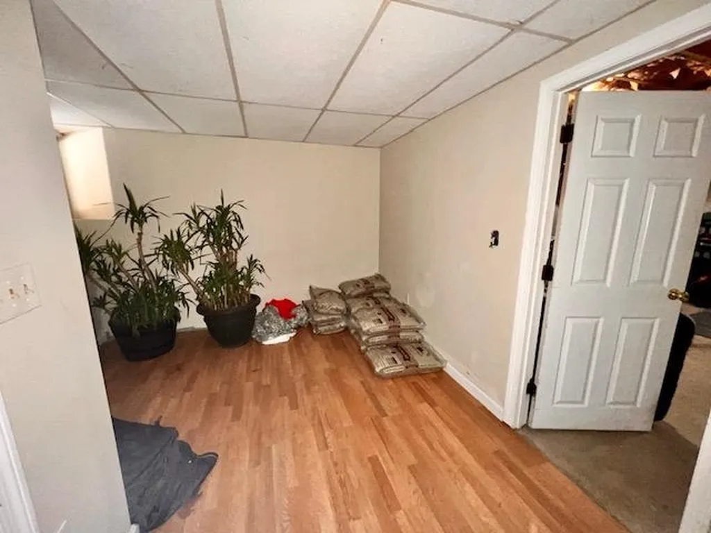 15b David Drive Hudson NH 03051