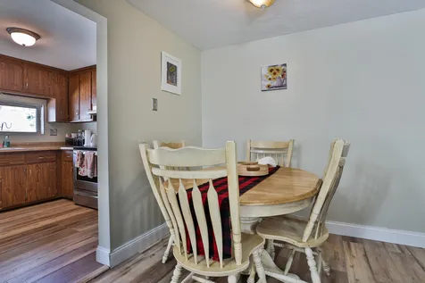 15b David Drive Hudson NH 03051