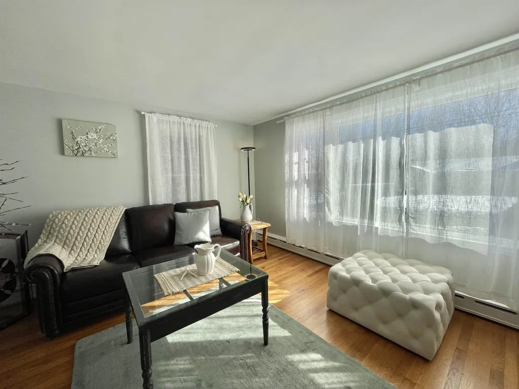 4 Thomas Street Rochester NH 03867