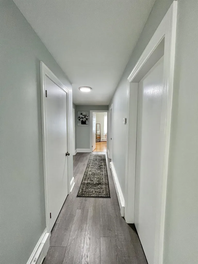 4 Thomas Street Rochester NH 03867