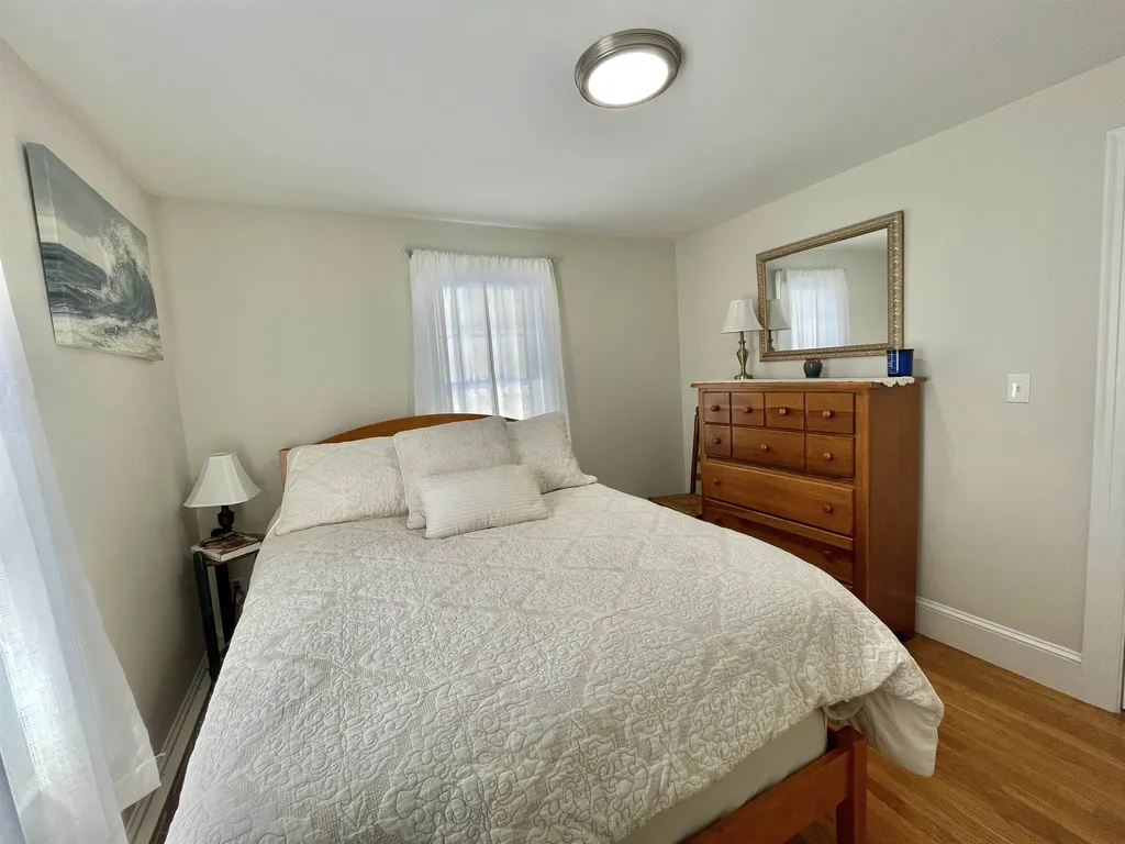 4 Thomas Street Rochester NH 03867