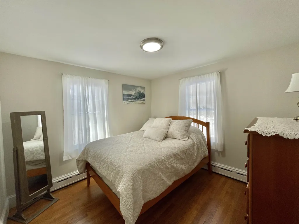 4 Thomas Street Rochester NH 03867