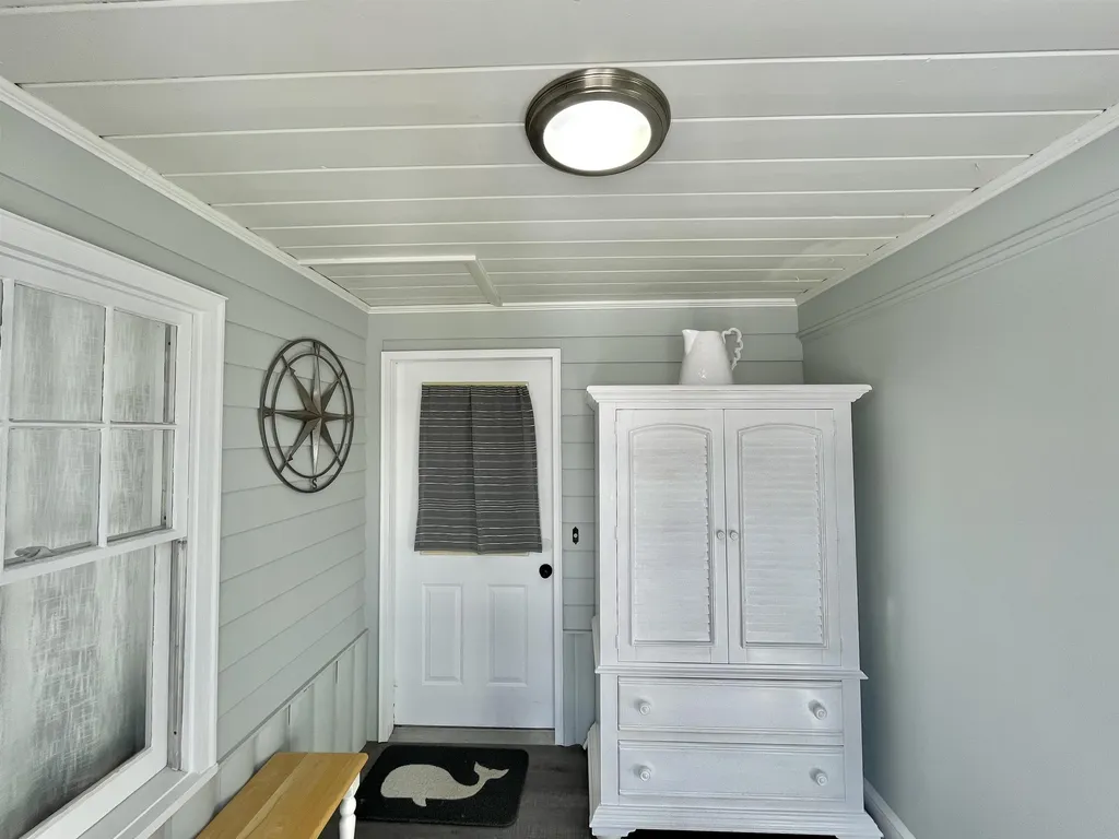 4 Thomas Street Rochester NH 03867