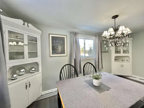 4 Thomas Street Rochester NH 03867