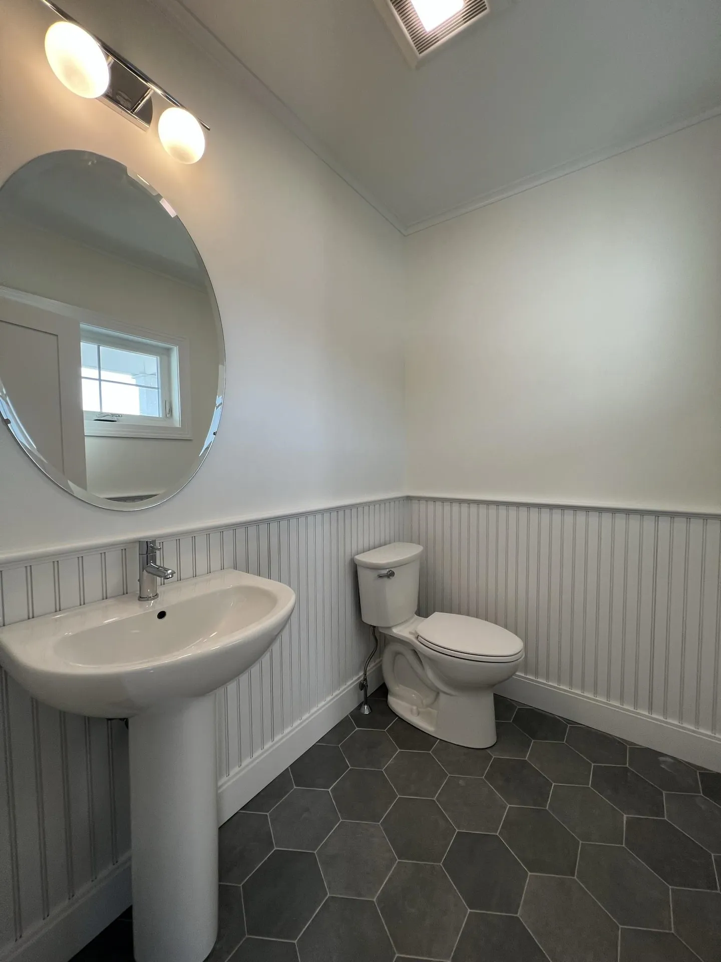 46 Sage Lane Portsmouth NH 03801