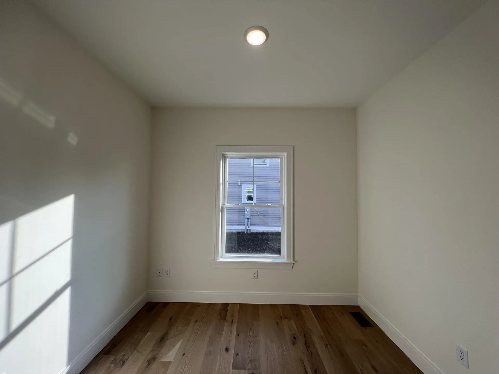 46 Sage Lane Portsmouth NH 03801