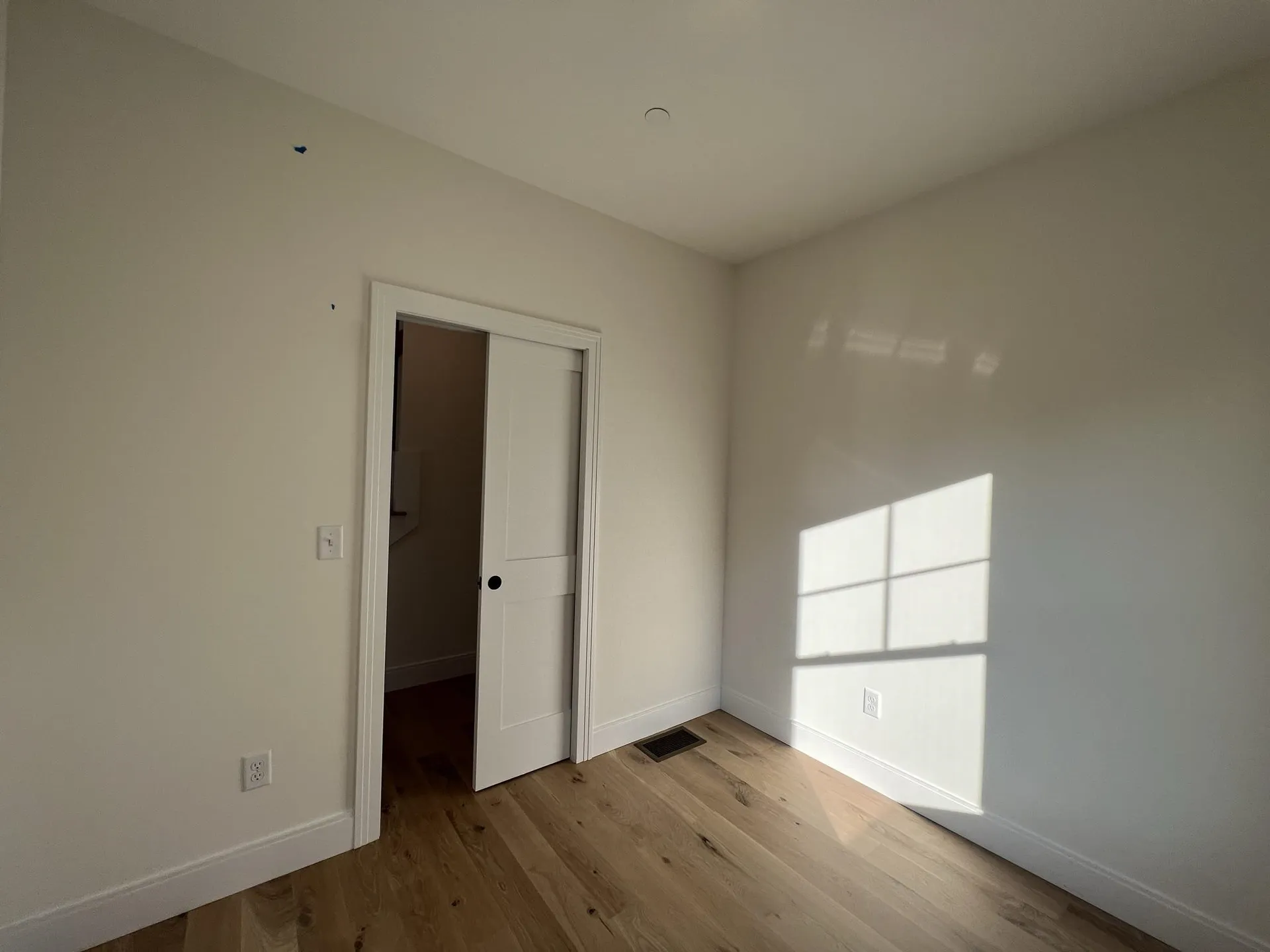 46 Sage Lane Portsmouth NH 03801