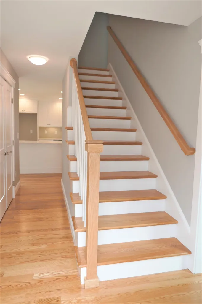 304 Straw Road Manchester NH 03102