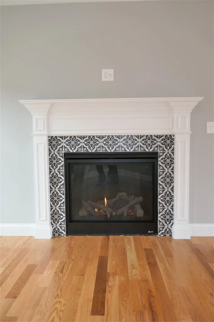 304 Straw Road Manchester NH 03102