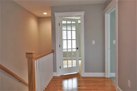 304 Straw Road Manchester NH 03102