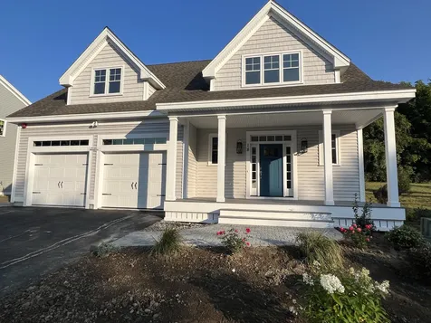 18 Sage Lane Portsmouth NH 03801