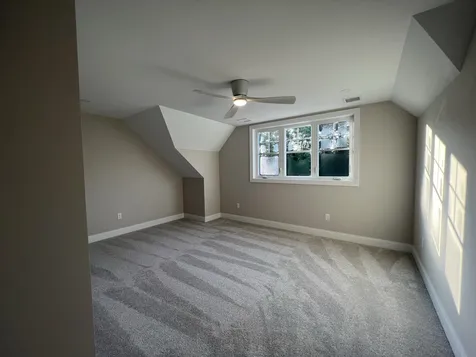 18 Sage Lane Portsmouth NH 03801
