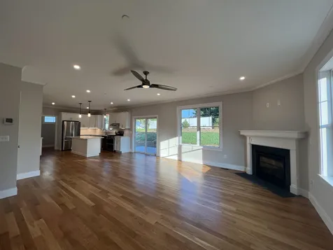 18 Sage Lane Portsmouth NH 03801