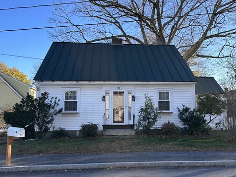 59 Prospect Street Henniker NH 03242