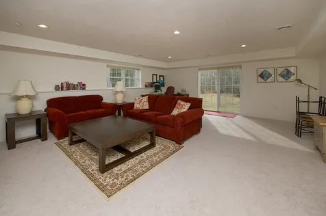 1 Aspen Lane Newton NH 03858