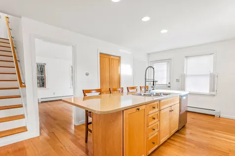 169 Kensington Road Hampton Falls NH 03844