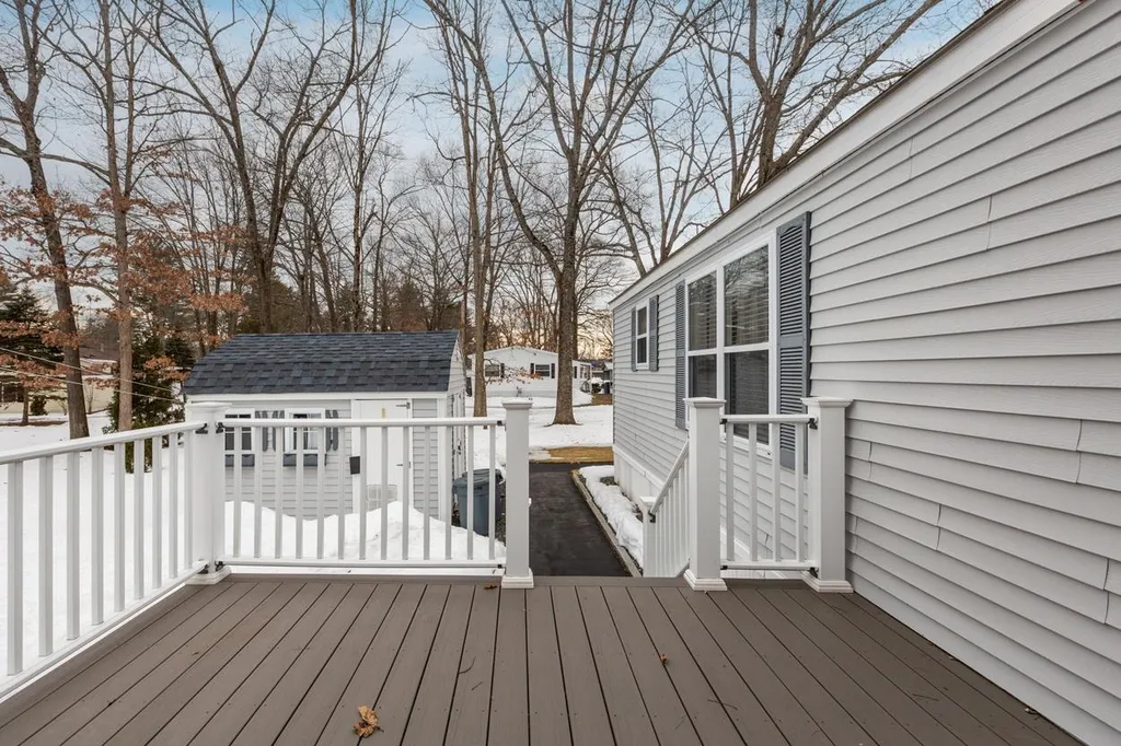 5 Riverview Lane Concord NH 03301