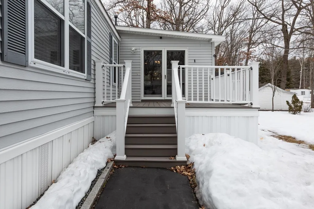 5 Riverview Lane Concord NH 03301