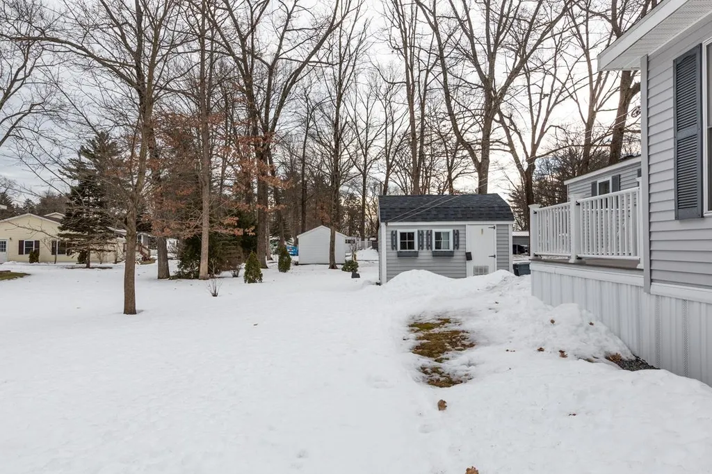 5 Riverview Lane Concord NH 03301