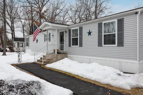 5 Riverview Lane Concord NH 03301