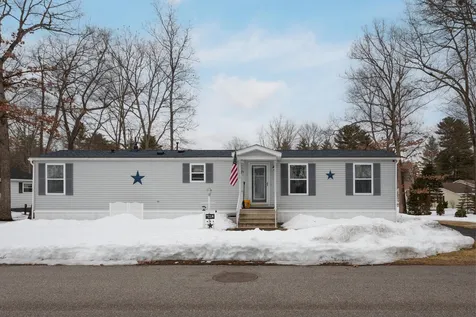 5 Riverview Lane Concord NH 03301