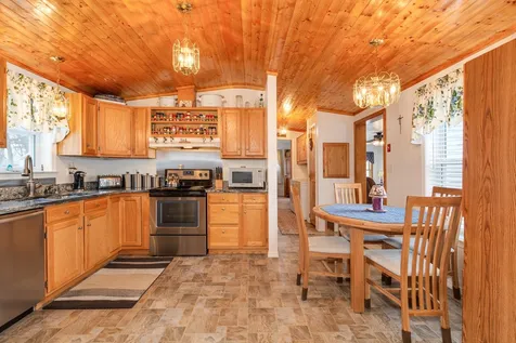 5 Riverview Lane Concord NH 03301