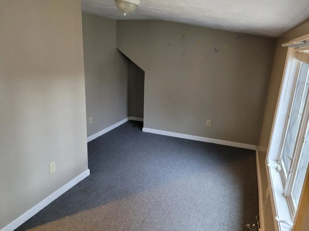 528 Winchester Street Keene NH 03431