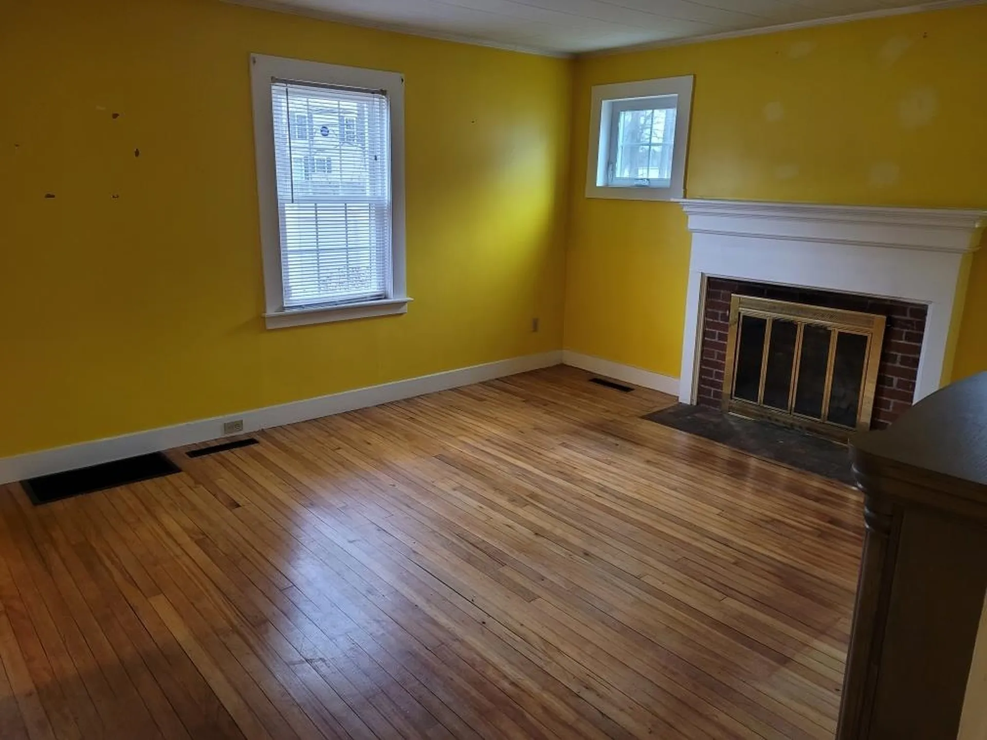 528 Winchester Street Keene NH 03431