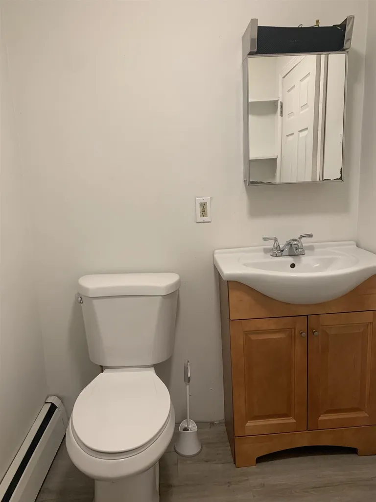 22 South Street Somersworth NH 03878