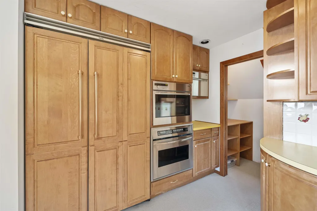 31 Abnaki Trail Campton NH 03223
