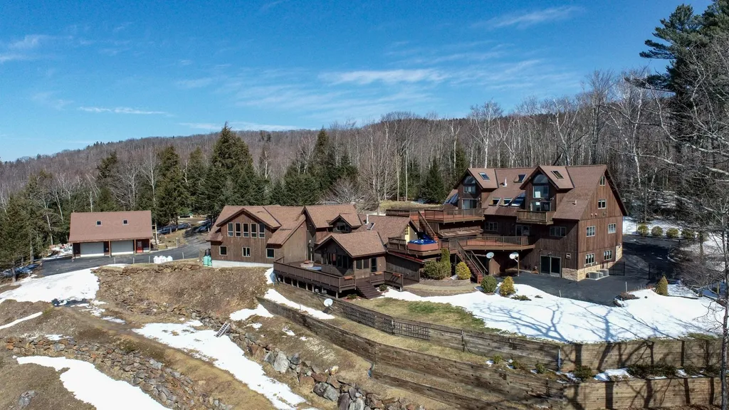 31 Abnaki Trail Campton NH 03223