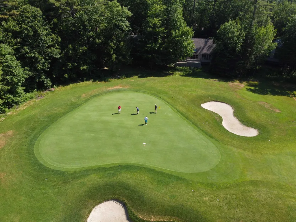 60 College Overlook Grantham NH 03753