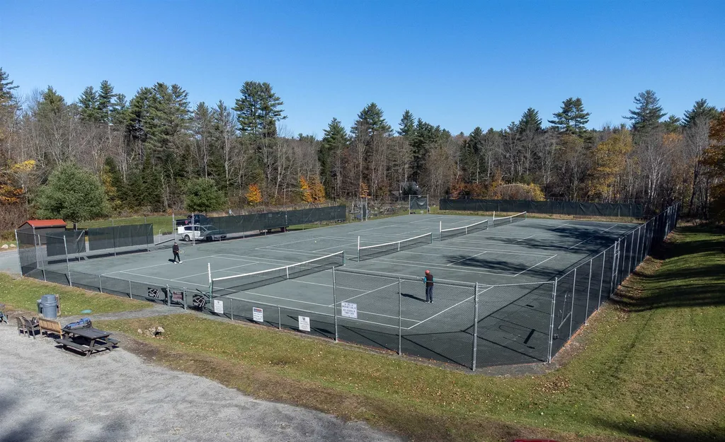 60 College Overlook Grantham NH 03753