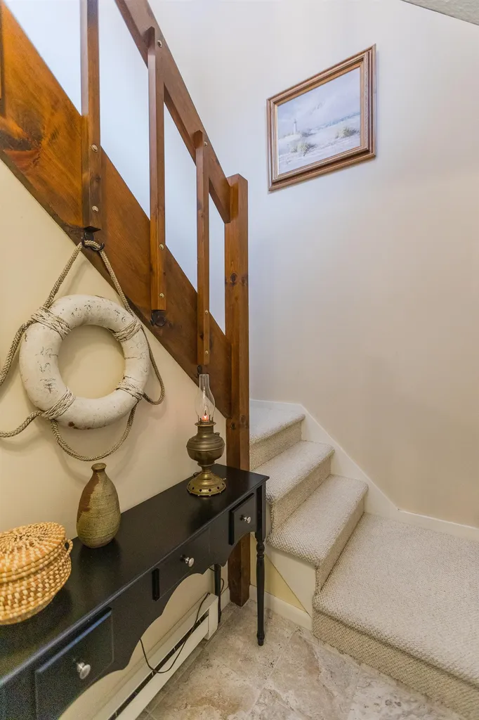 60 College Overlook Grantham NH 03753