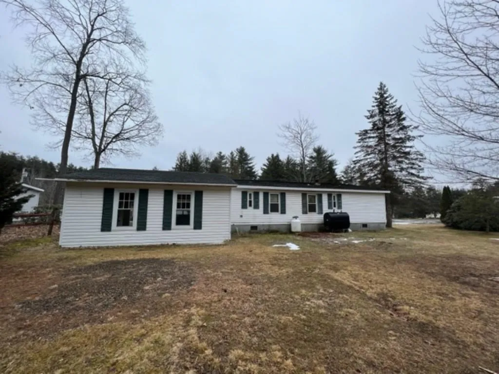 45 Mountainview Road Swanzey NH 03446