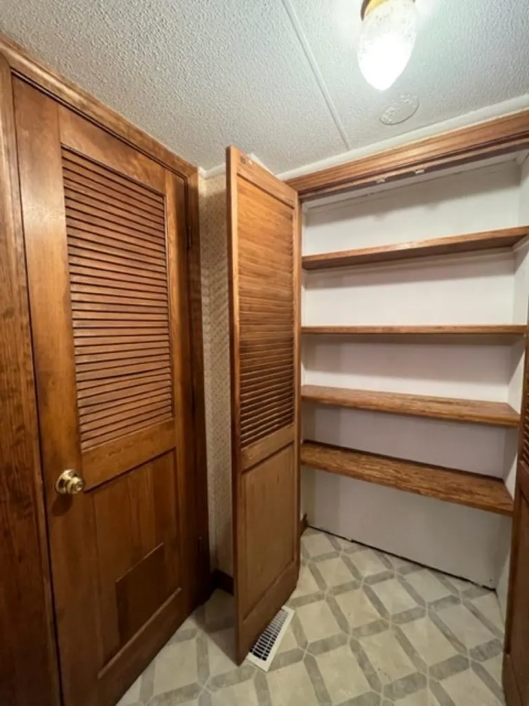45 Mountainview Road Swanzey NH 03446