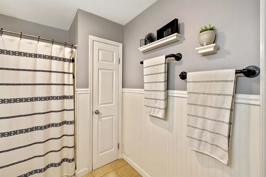 74 Watkins Road Colchester VT 05446