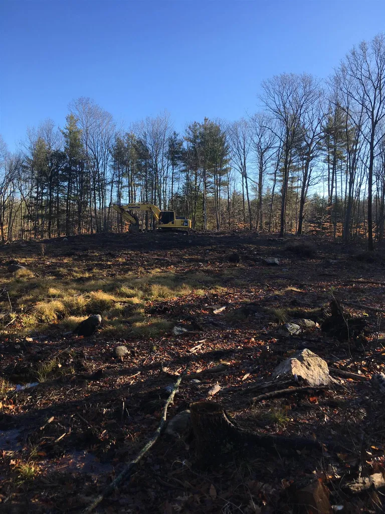 156 Strafford Road Northwood NH 03261