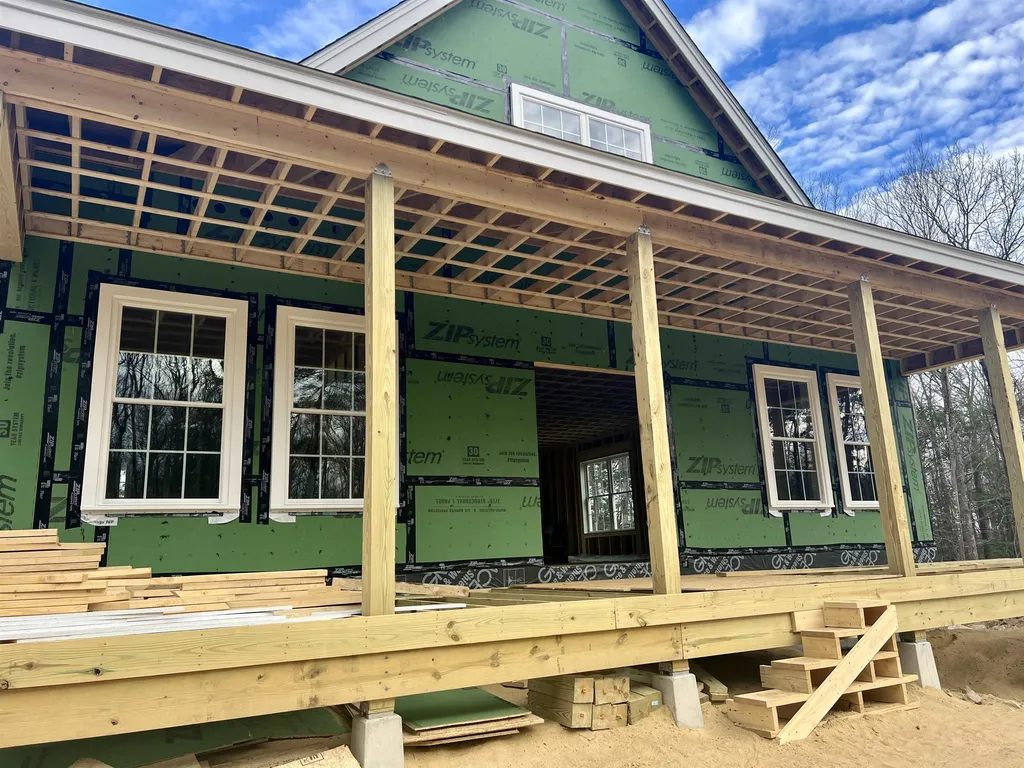 156 Strafford Road Northwood NH 03261