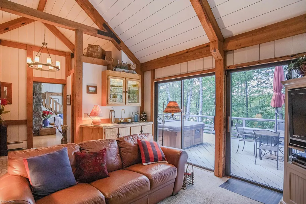 7 Sylvan Walk Grantham NH 03753