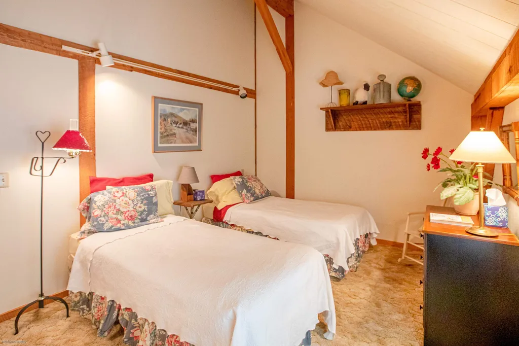 7 Sylvan Walk Grantham NH 03753